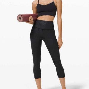 Lululemon Align Crop *21" in Formulate Emboss Black